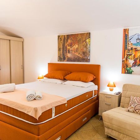בודווה Apartments & Studios Tomanovic מראה חיצוני תמונה