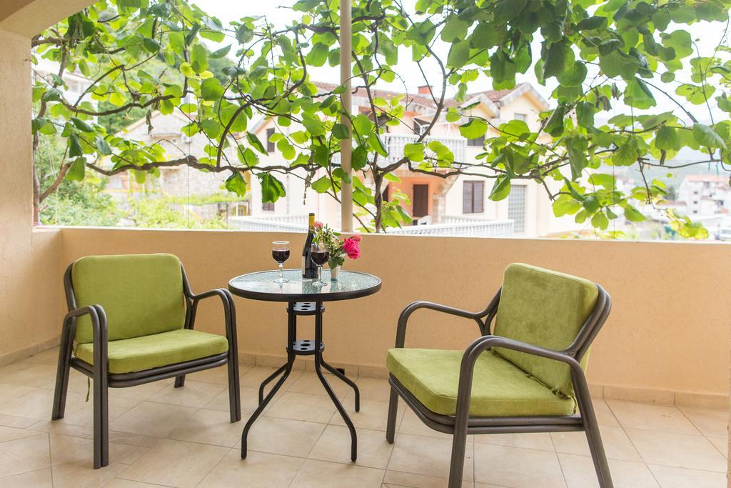 בודווה Apartments & Studios Tomanovic מראה חיצוני תמונה