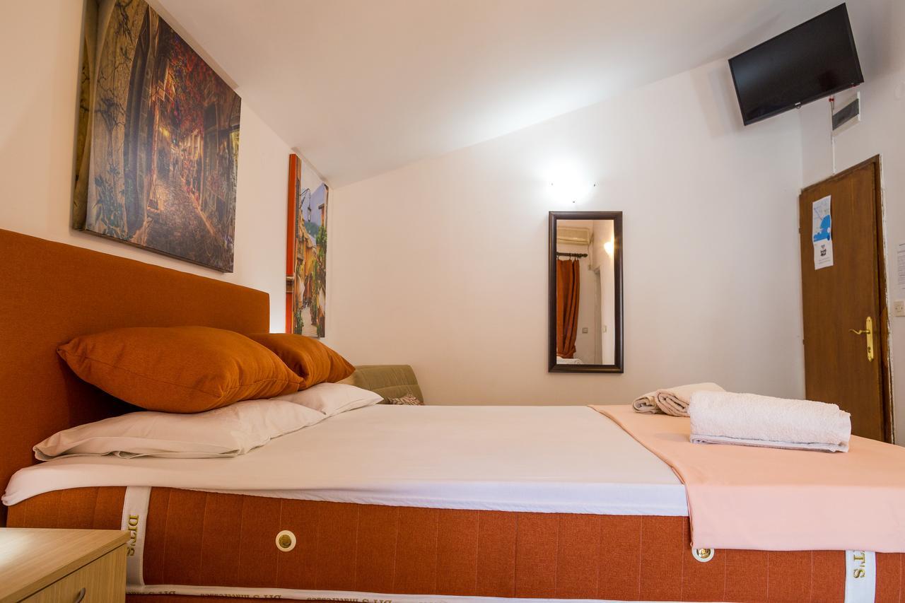 בודווה Apartments & Studios Tomanovic מראה חיצוני תמונה