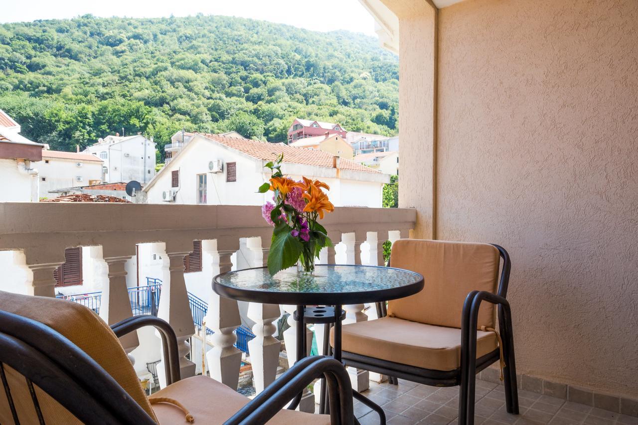 בודווה Apartments & Studios Tomanovic מראה חיצוני תמונה