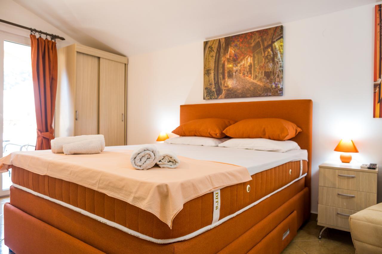 בודווה Apartments & Studios Tomanovic מראה חיצוני תמונה