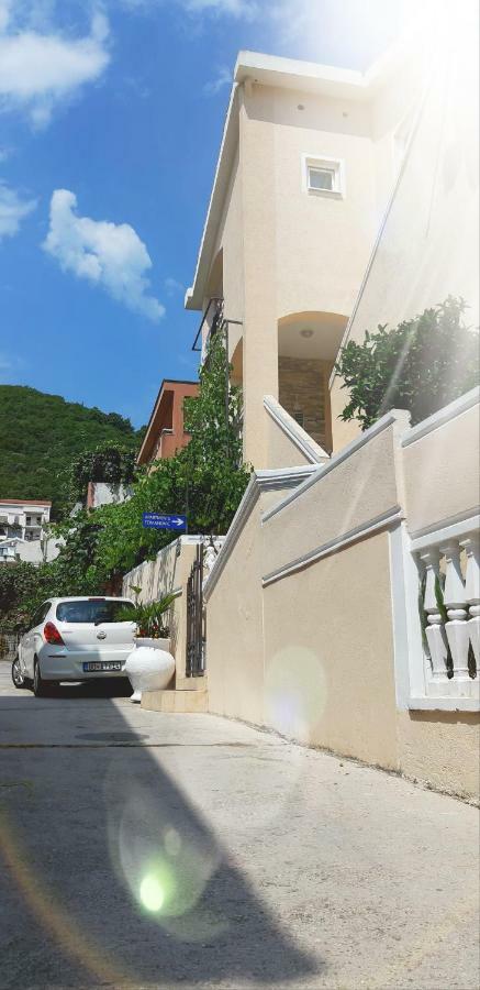 בודווה Apartments & Studios Tomanovic מראה חיצוני תמונה